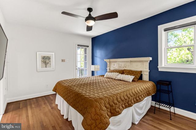 902 ORONOCO ST, Alexandria, VA 22314