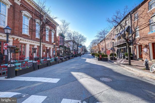 902 ORONOCO ST, Alexandria, VA 22314