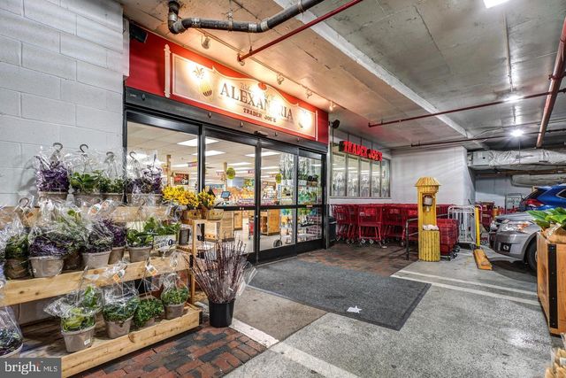 902 ORONOCO ST, Alexandria, VA 22314
