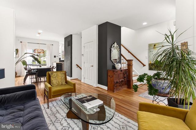 902 ORONOCO ST, Alexandria, VA 22314