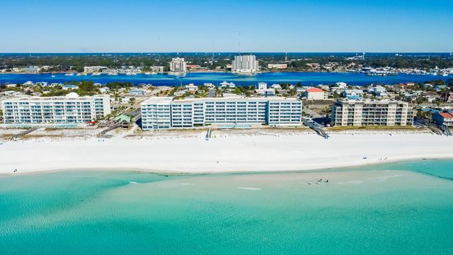 790 Santa Rosa Boulevard 2008, Fort Walton Beach, FL 32548