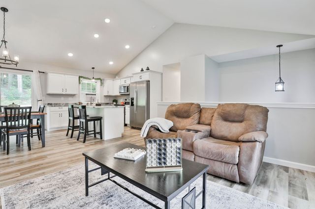 129 Highbridge Road, New Ipswich, NH 03071