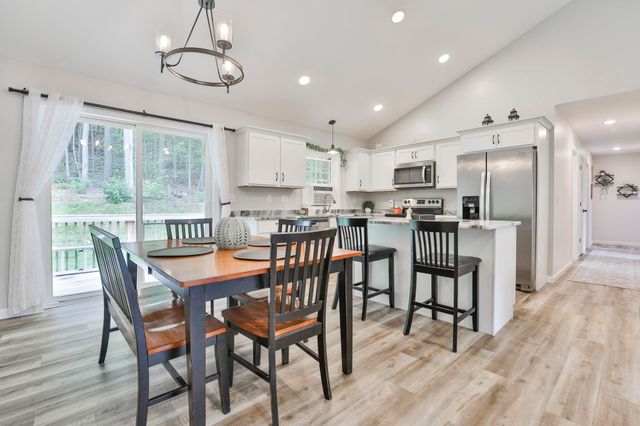 129 Highbridge Road, New Ipswich, NH 03071