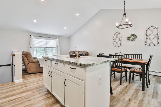129 Highbridge Road, New Ipswich, NH 03071