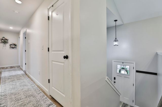 129 Highbridge Road, New Ipswich, NH 03071
