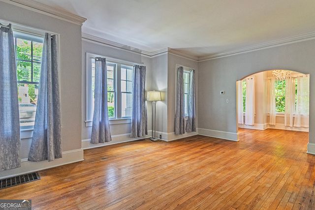 209 Forest Hill Road, Macon, GA 31210