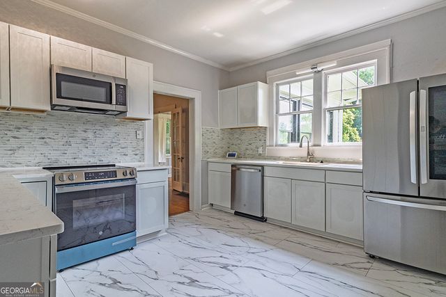 209 Forest Hill Road, Macon, GA 31210