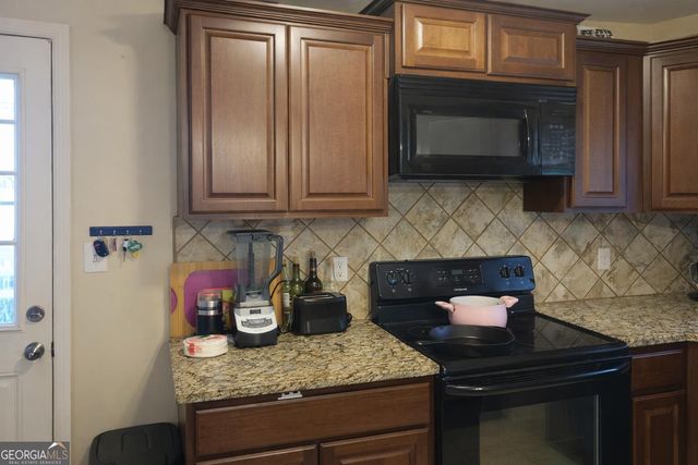 2154 Mark Trail, Decatur, GA 30032