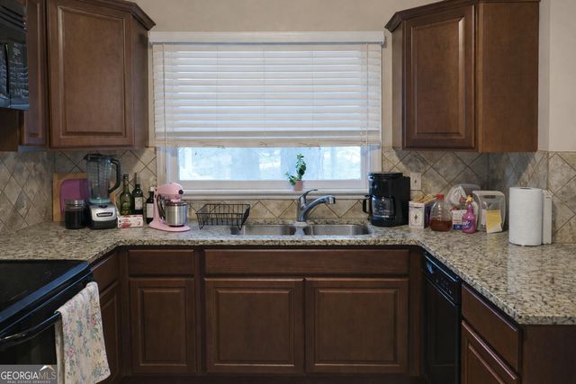 2154 Mark Trail, Decatur, GA 30032