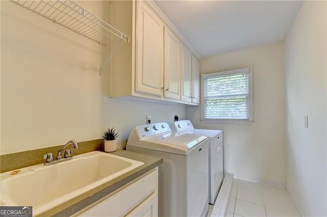 9555 Stoney Ridge Lane, Johns Creek, GA 30022