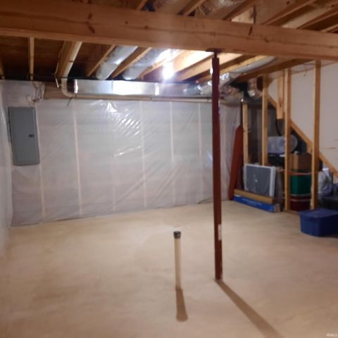 726 E 3rd Street, Mishawaka, IN 46544