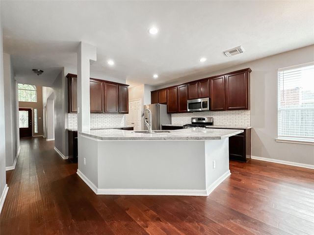 6810 Summer Bridge Lane, Spring, TX 77379