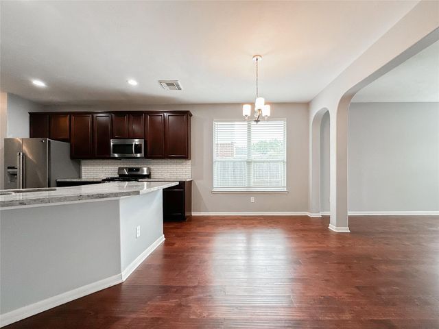 6810 Summer Bridge Lane, Spring, TX 77379