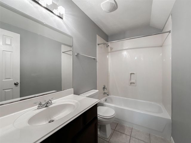 6810 Summer Bridge Lane, Spring, TX 77379