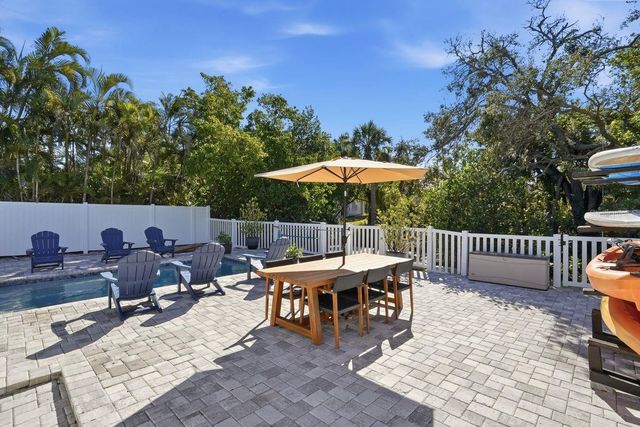 27 MICHIANA DRIVE, Terra Ceia, FL 34250