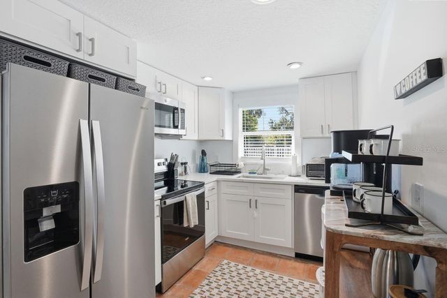 27 MICHIANA DRIVE, Terra Ceia, FL 34250