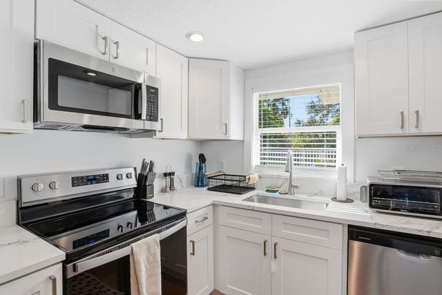 27 MICHIANA DRIVE, Terra Ceia, FL 34250