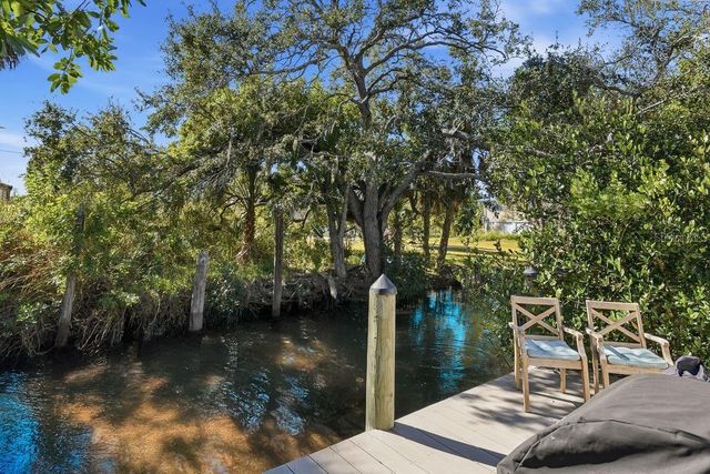 27 MICHIANA DRIVE, Terra Ceia, FL 34250
