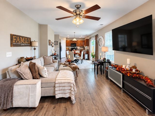 1268 Scarcroft Ln, Nashville, TN 37221