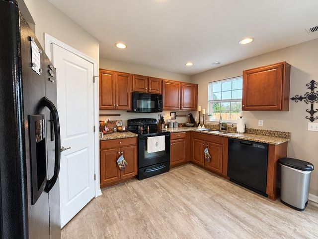 1268 Scarcroft Ln, Nashville, TN 37221