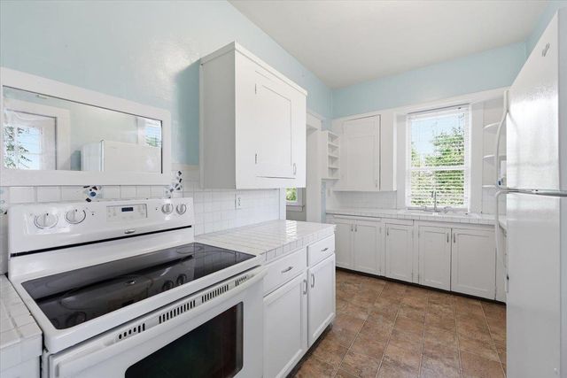 801 W Kiernan Ave, Spokane, WA 99205