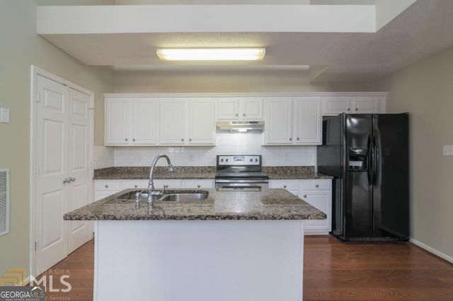 145 Courtyard Drive, Newnan, GA 30265