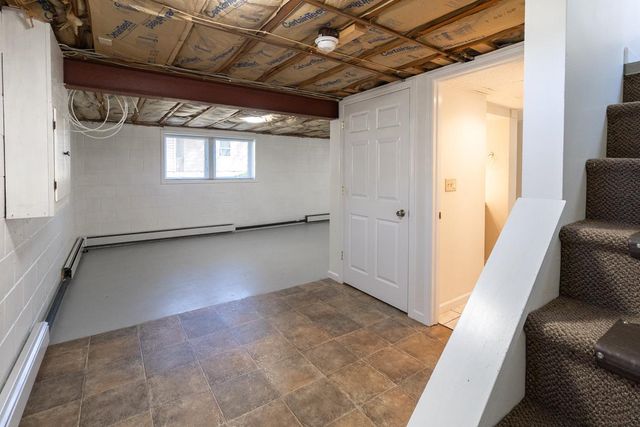 105 Warner Avenue S, Willernie, MN 55090