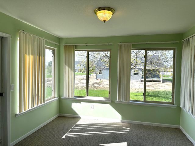 1511 Eastpointe Drive, Pleasant, MI 48858