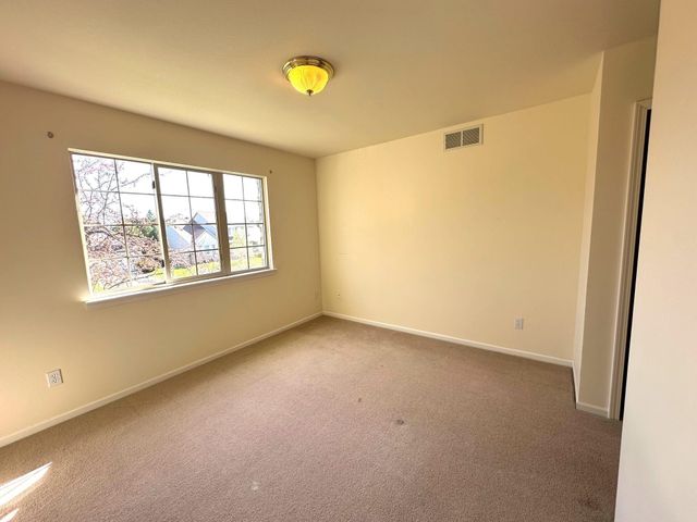 1511 Eastpointe Drive, Pleasant, MI 48858