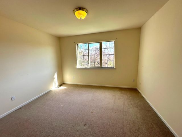 1511 Eastpointe Drive, Pleasant, MI 48858