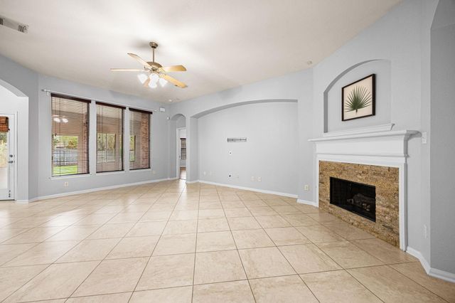 802 Floriencia Street, Sugar Land, TX 77479