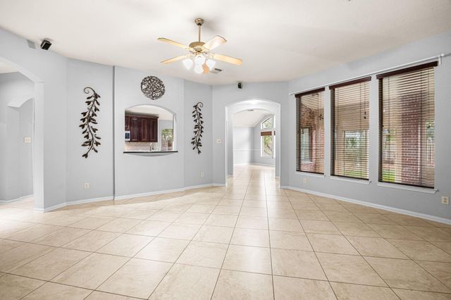 802 Floriencia Street, Sugar Land, TX 77479