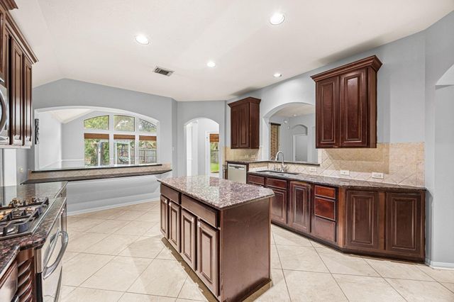 802 Floriencia Street, Sugar Land, TX 77479