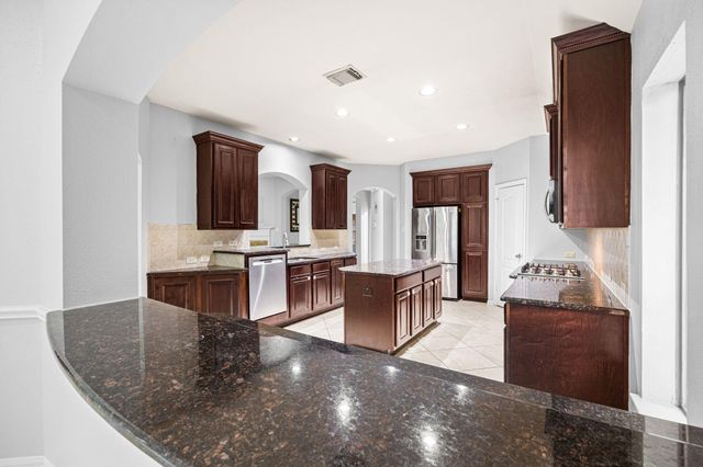 802 Floriencia Street, Sugar Land, TX 77479