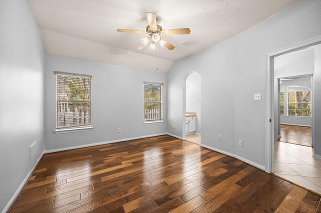 802 Floriencia Street, Sugar Land, TX 77479