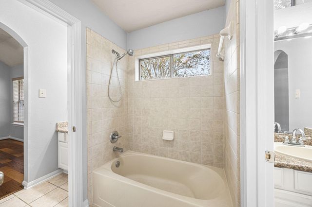 802 Floriencia Street, Sugar Land, TX 77479