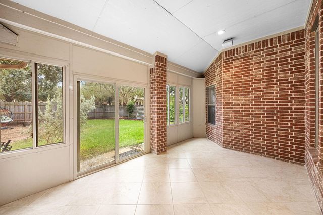 802 Floriencia Street, Sugar Land, TX 77479