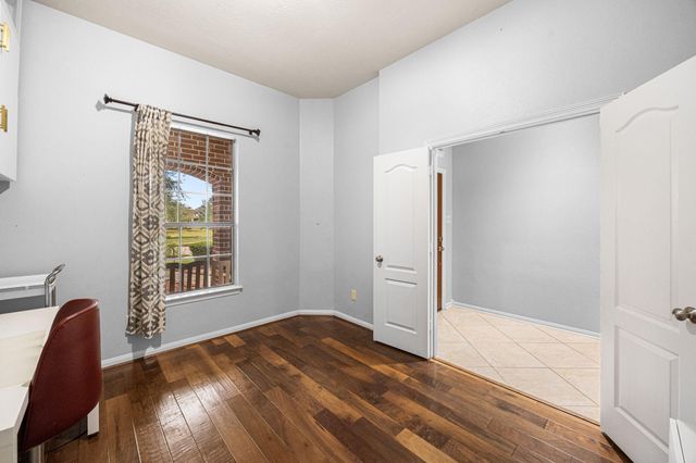 802 Floriencia Street, Sugar Land, TX 77479