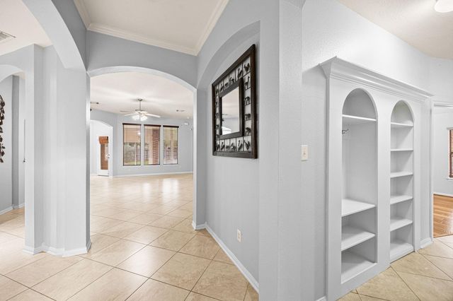 802 Floriencia Street, Sugar Land, TX 77479