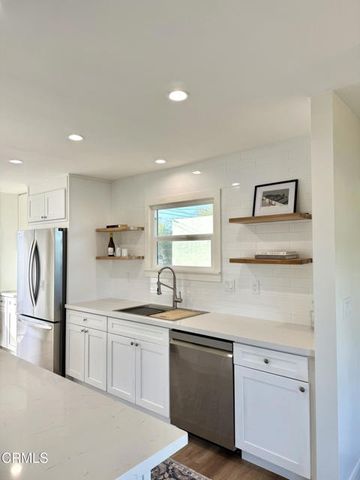 109 S Glenn Drive, Camarillo, CA 93010