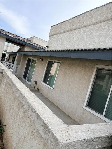 7001 Church Avenue 15, Highland, CA 92346