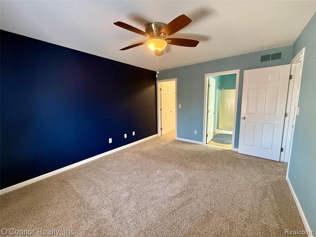 1660 River Road 19, Marysville, MI 48040
