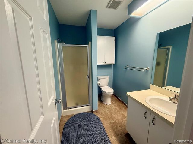 1660 River Road 19, Marysville, MI 48040