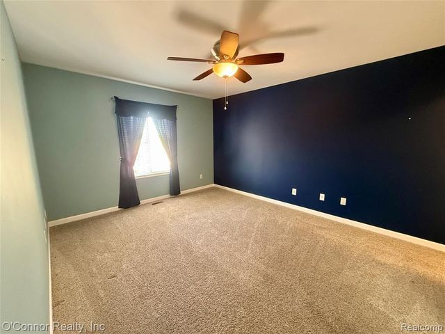 1660 River Road 19, Marysville, MI 48040