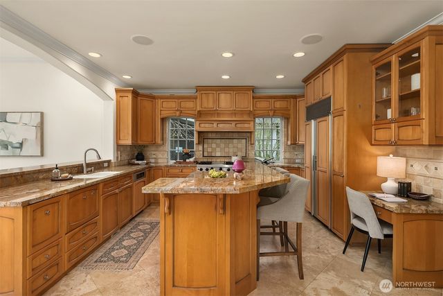 8772 Sand Point Way NE, Seattle, WA 98115