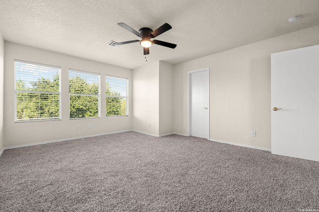 9131 LAGUNA FLS, San Antonio, TX 78251