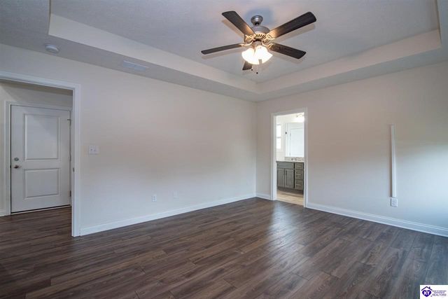 311 Valhalla Trace, Vine Grove, KY 40175