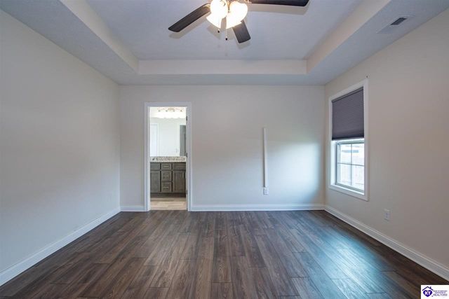 311 Valhalla Trace, Vine Grove, KY 40175