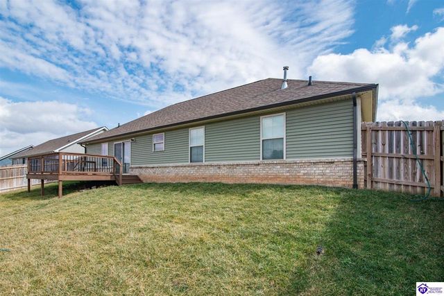 311 Valhalla Trace, Vine Grove, KY 40175