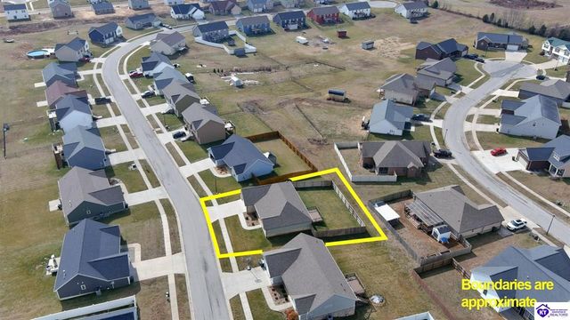 311 Valhalla Trace, Vine Grove, KY 40175